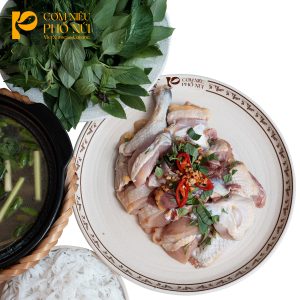 Lẩu Gà Lá Quế