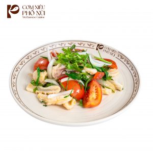 Mực Xào Hành Cần